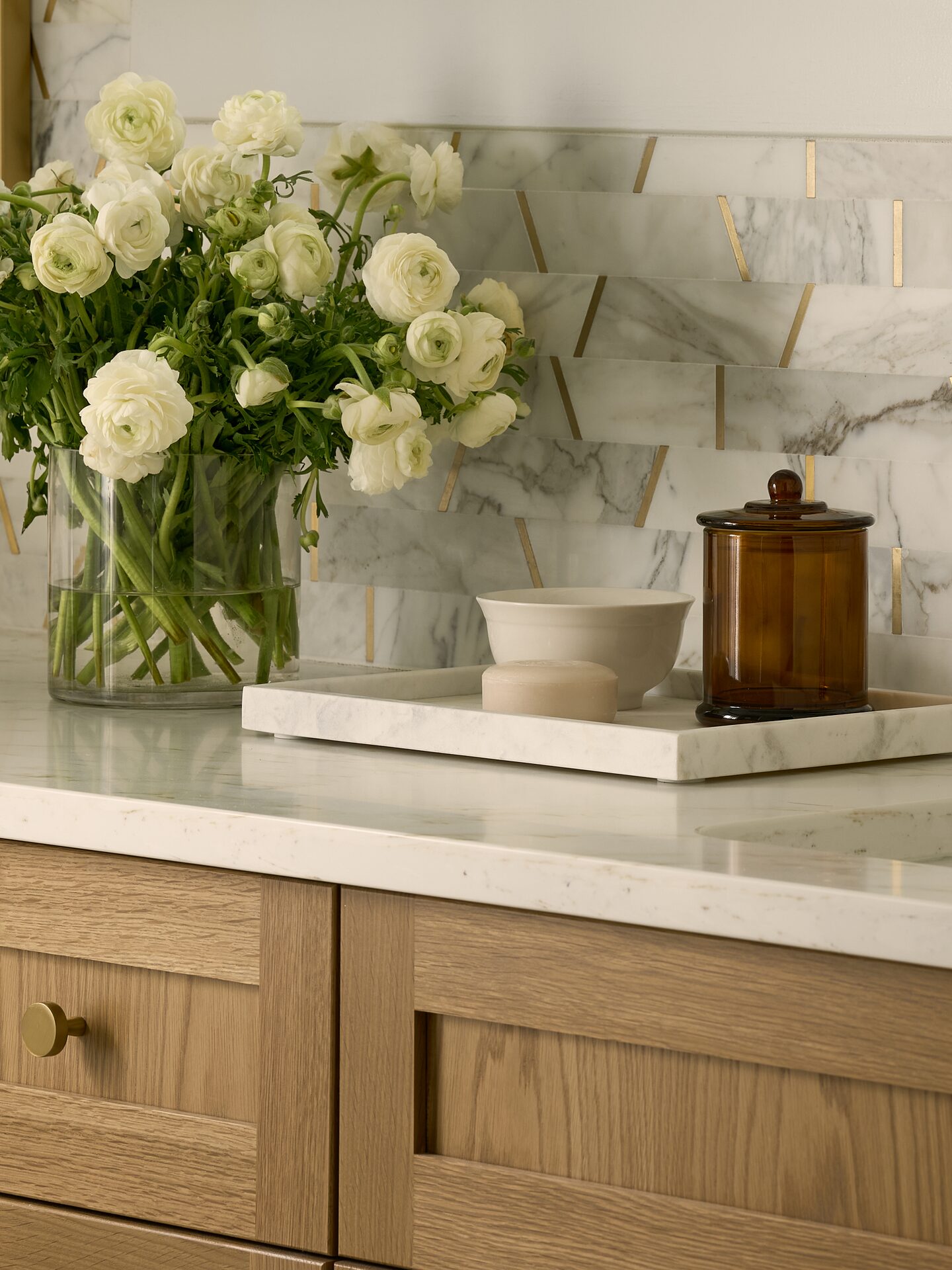 Overview Terrace countertop edge detail with undermount sink